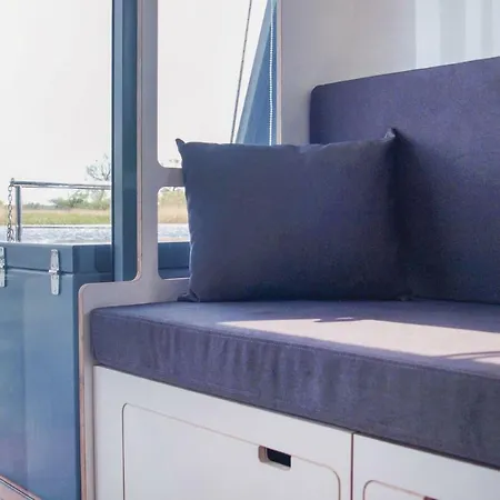 0-bedroom In Πλωτό κατάλυμα