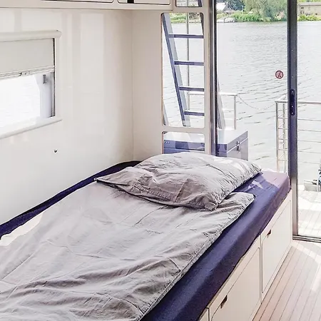 0-bedroom In Πλωτό κατάλυμα